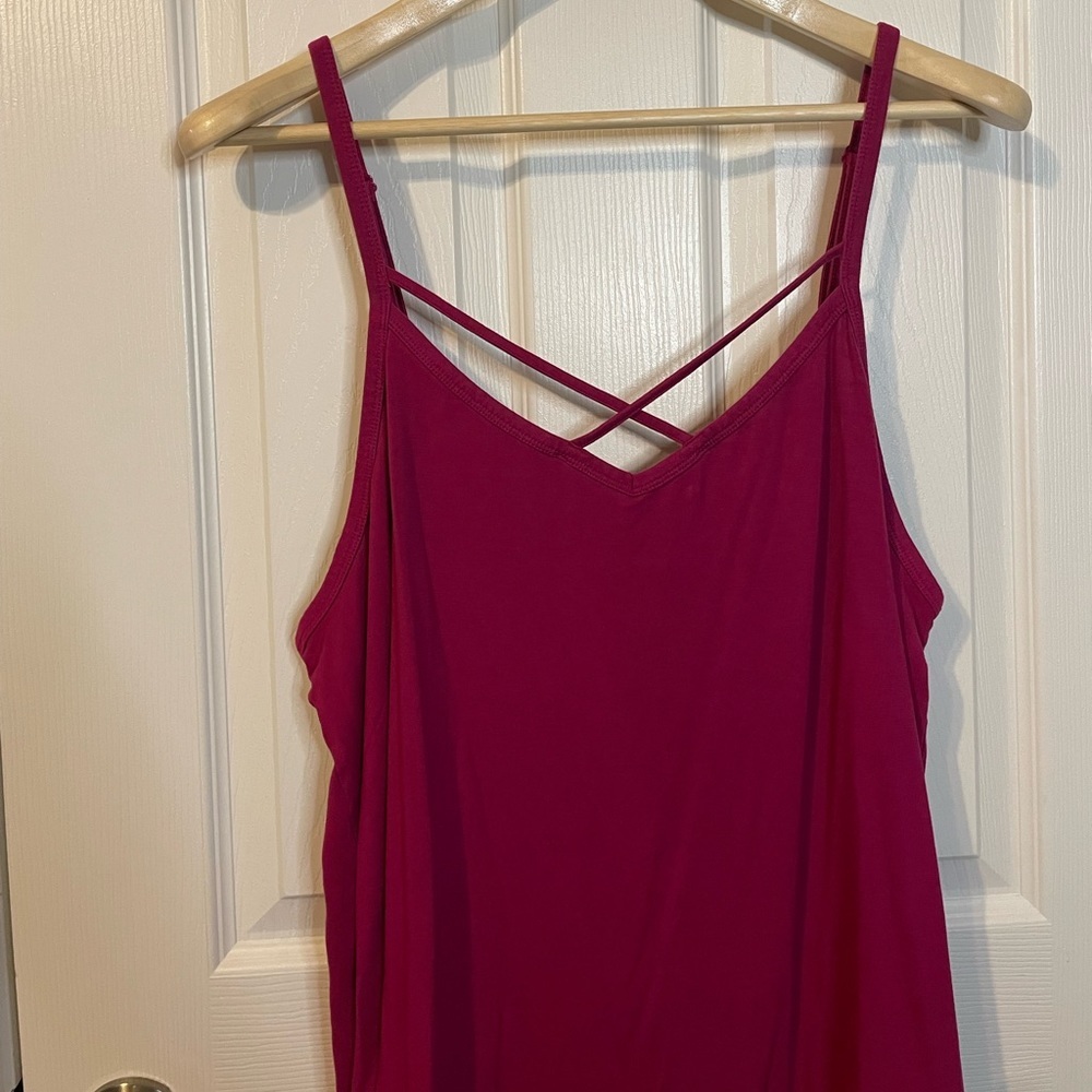 Torrid magenta spaghetti strap tank w/ crossed strap neckline detail plus sz 3x - Picture 2 of 7